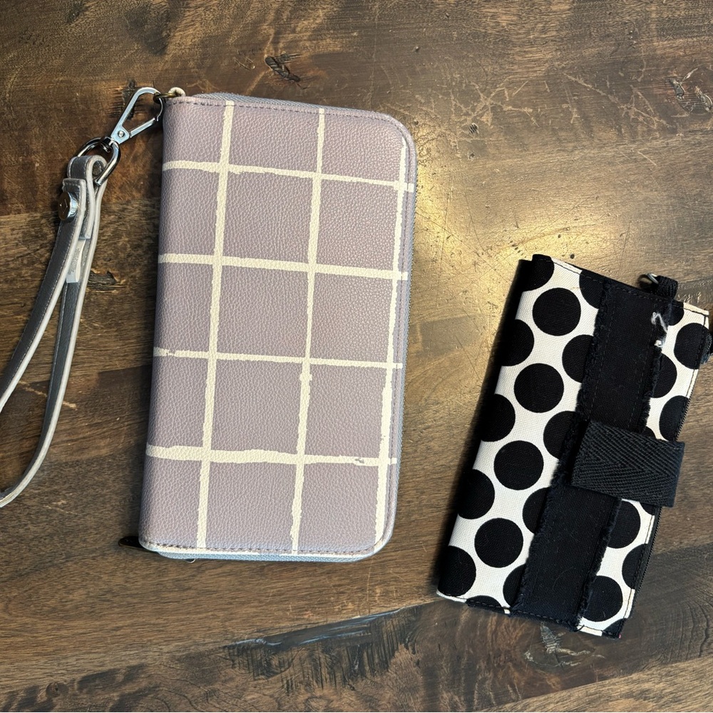 Thirty-One Grid and Polka Dot Clutch Set - Gray and Black